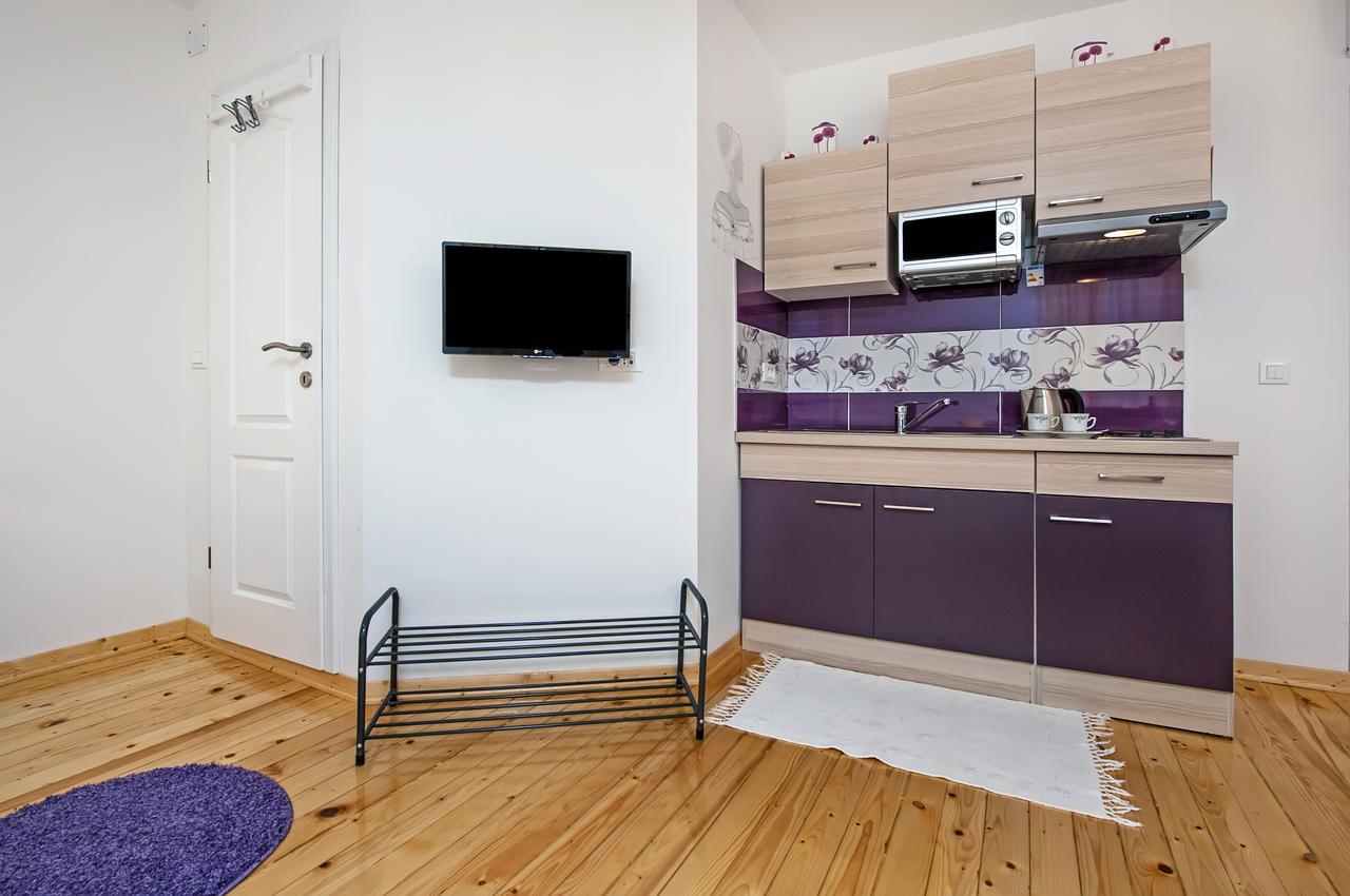 La Svalba Rooms & Studios Rovigno Esterno foto